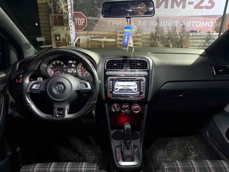 VW Polo, снимка 7 - Автомобили и джипове - 52931734