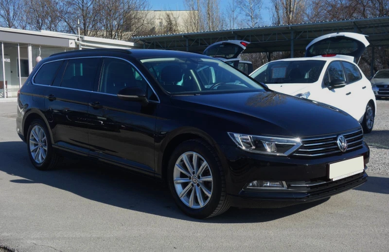 VW Passat 2.0 TDI, DSG, снимка 2 - Автомобили и джипове - 53456460