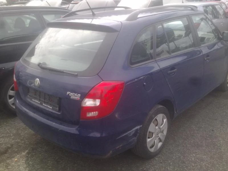 Skoda Fabia 1.2i /1.4TDi, снимка 9 - Автомобили и джипове - 14914060