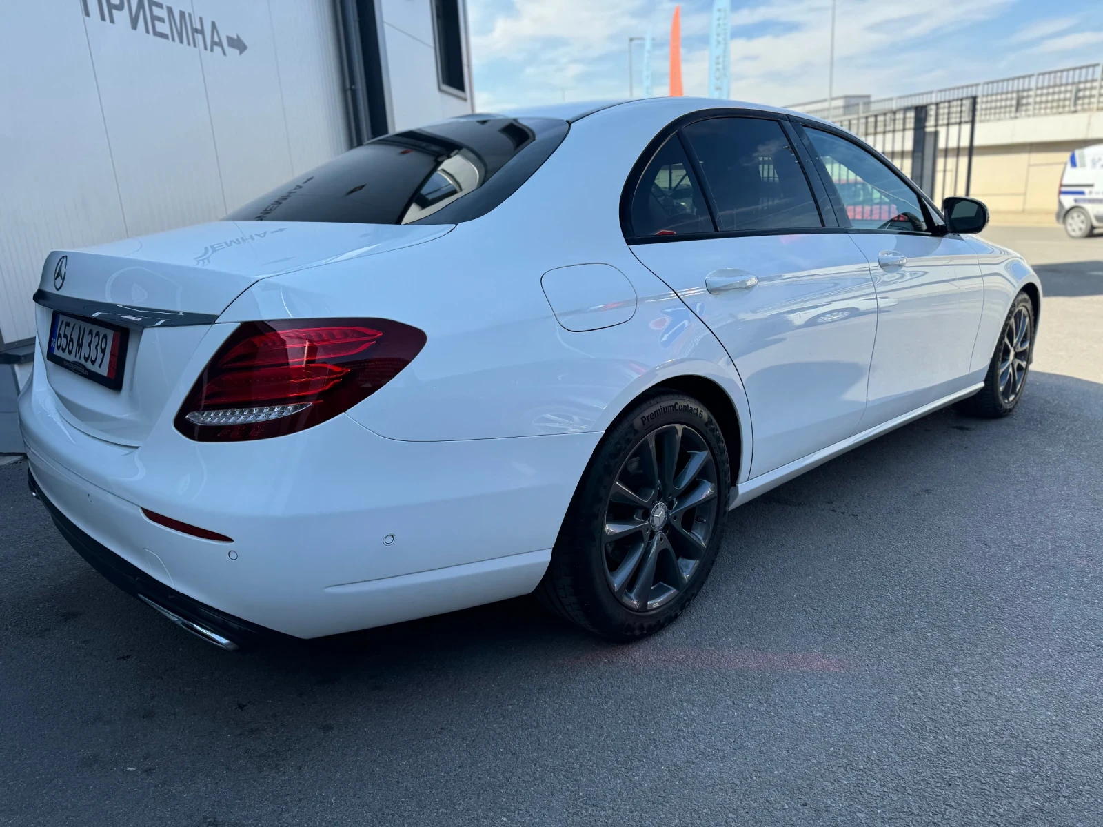 Mercedes-Benz E 220 Avantgarde, E 220 D Diesel 194 HP, 4d, 9G Tronic 9 - изображение 5