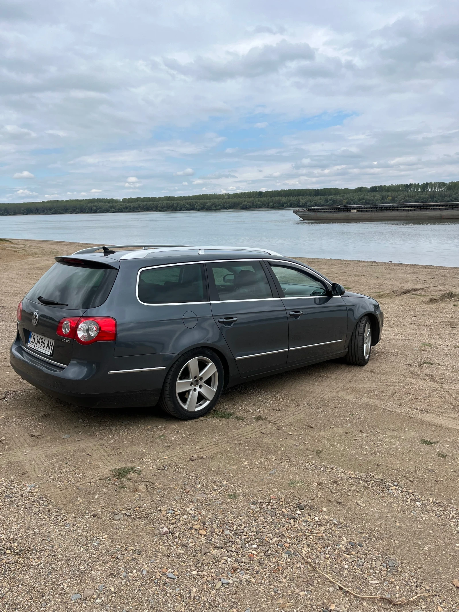 VW Passat  - изображение 4