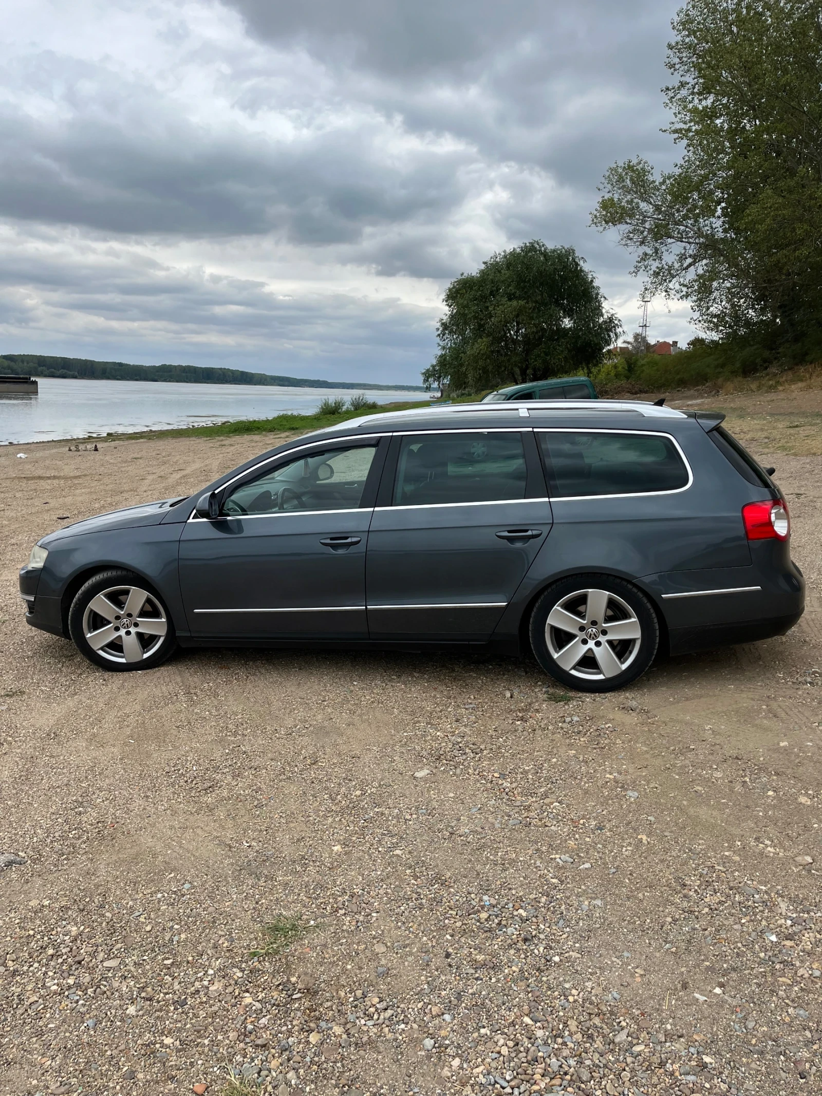 VW Passat  - изображение 8