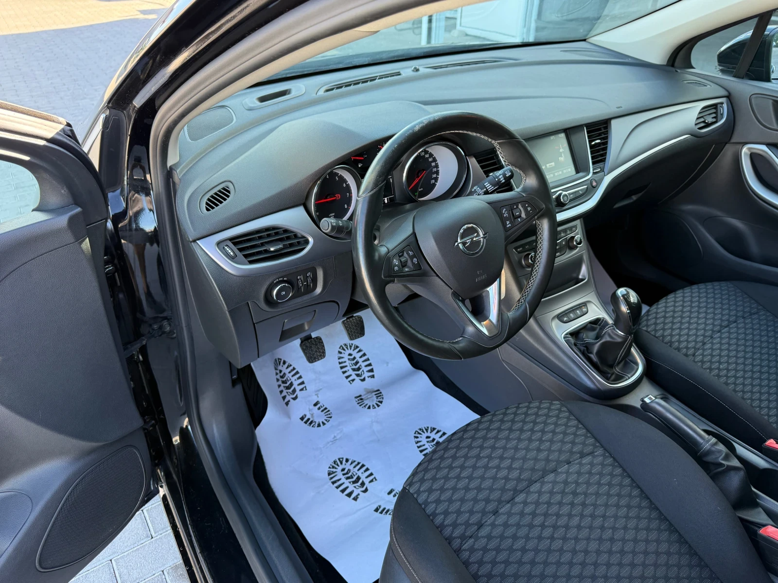 Opel Astra 1.4turbo/125hp/Navi/Evro 6/  - изображение 10
