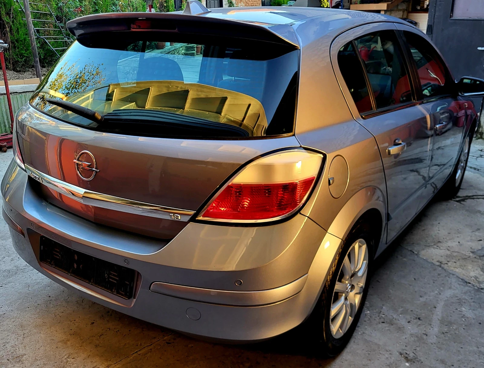 Opel Astra 1.8 АВТОМАТИК  - изображение 6