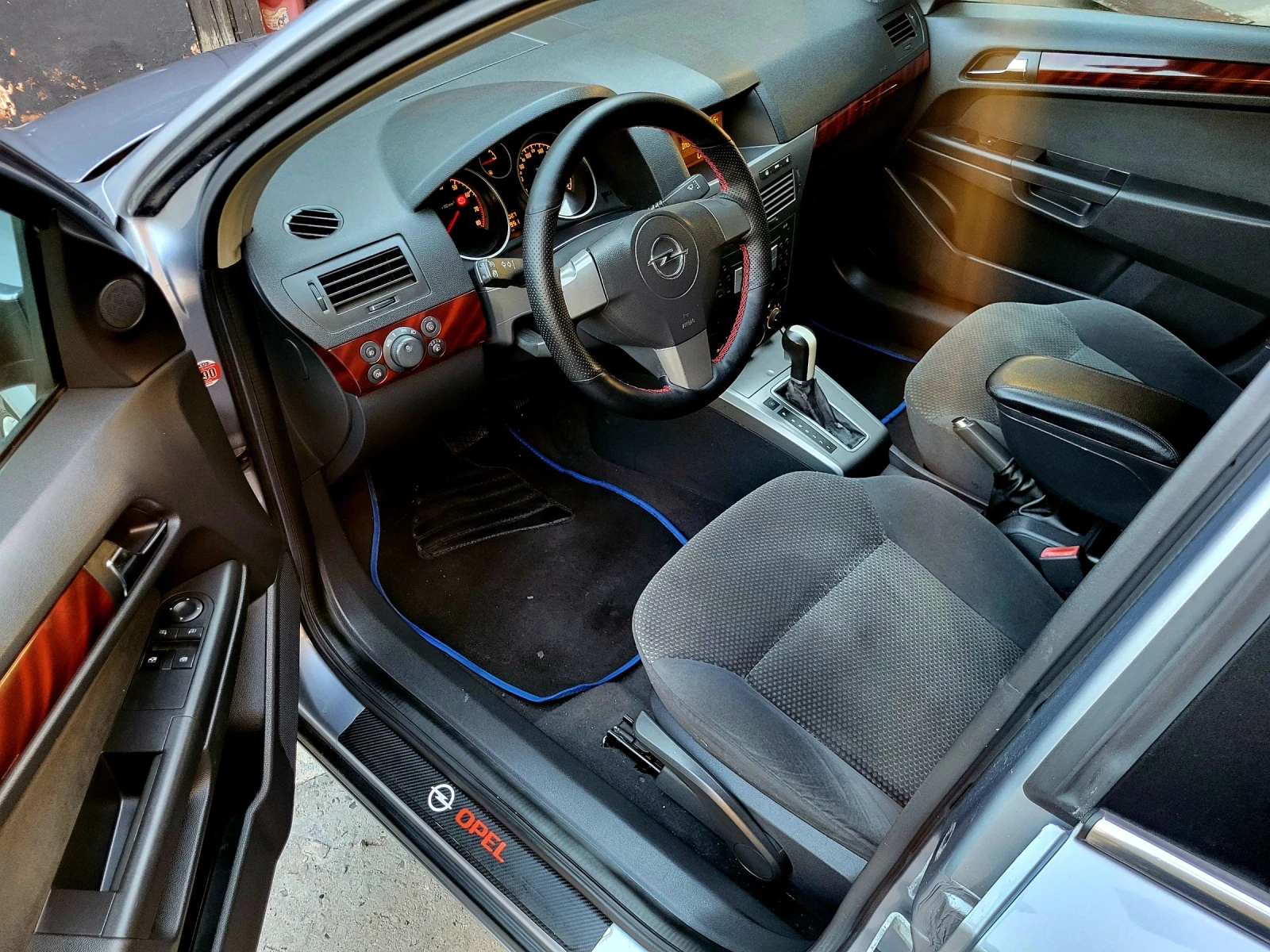 Opel Astra 1.8 АВТОМАТИК  - изображение 7