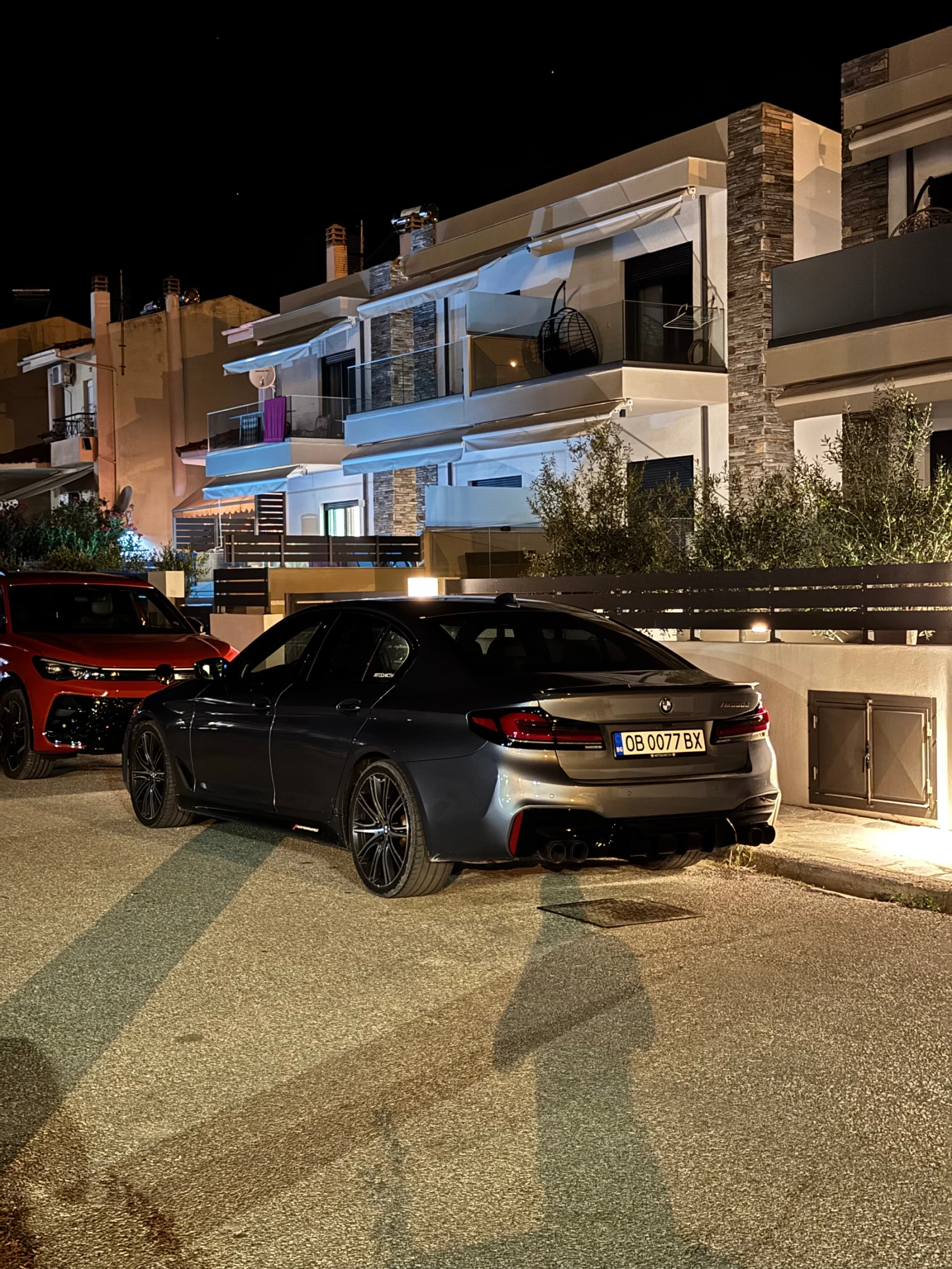 BMW 550 d xDrive, Harman Kardon, 360Cam, Full LED, M Perf, снимка 7 - Автомобили и джипове - 52775843