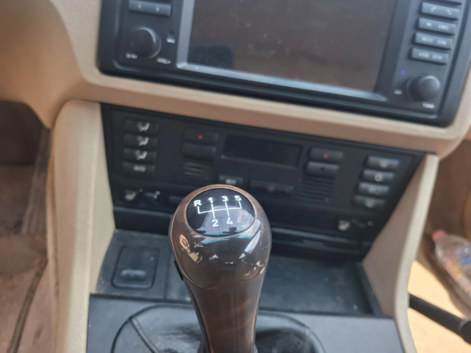 BMW 528  - изображение 4