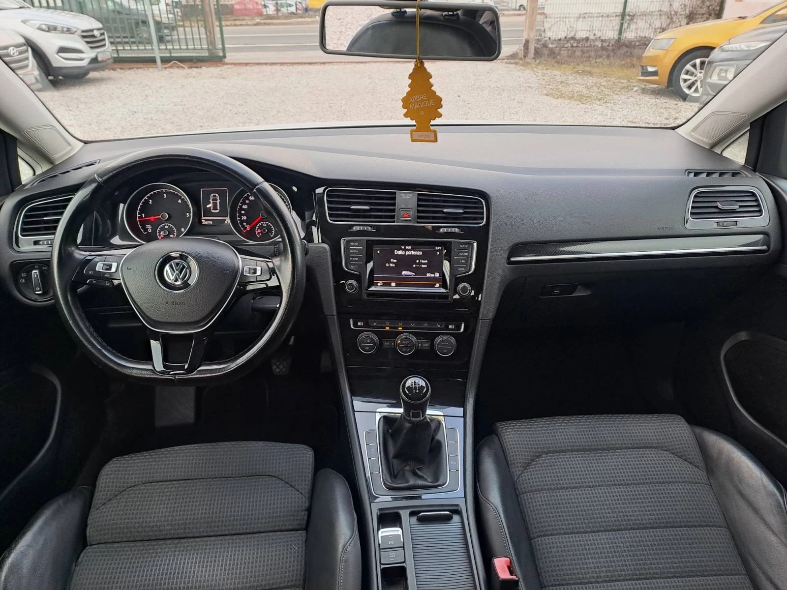VW Golf 1.6 TDI | Mobile.bg � ����������� 12