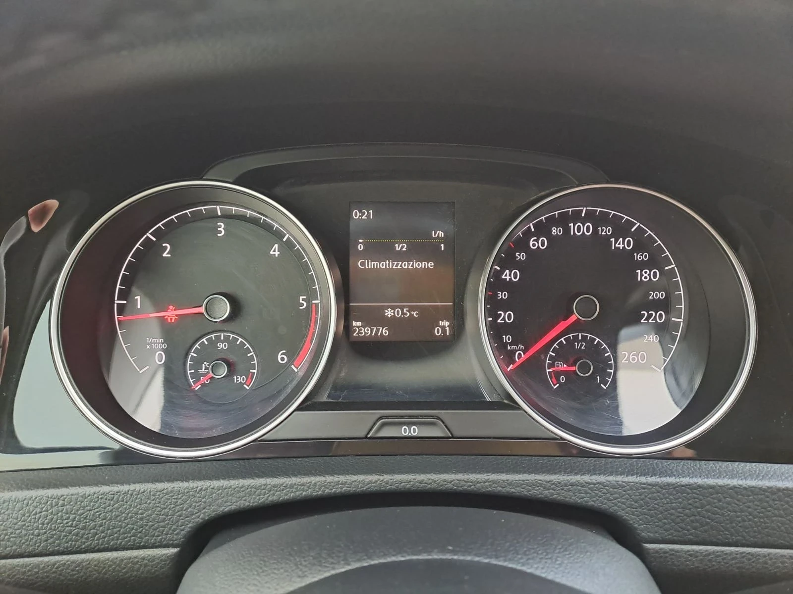 VW Golf 1.6 TDI | Mobile.bg � ����������� 15