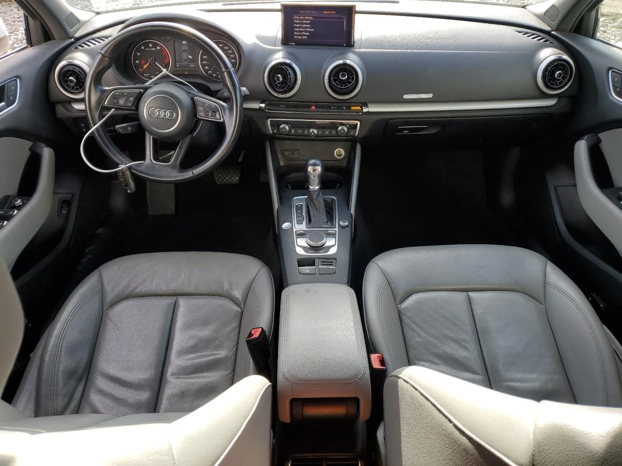 Audi A3 2.0* PREMIUM* РЕАЛНИ КМ ! - изображение 8