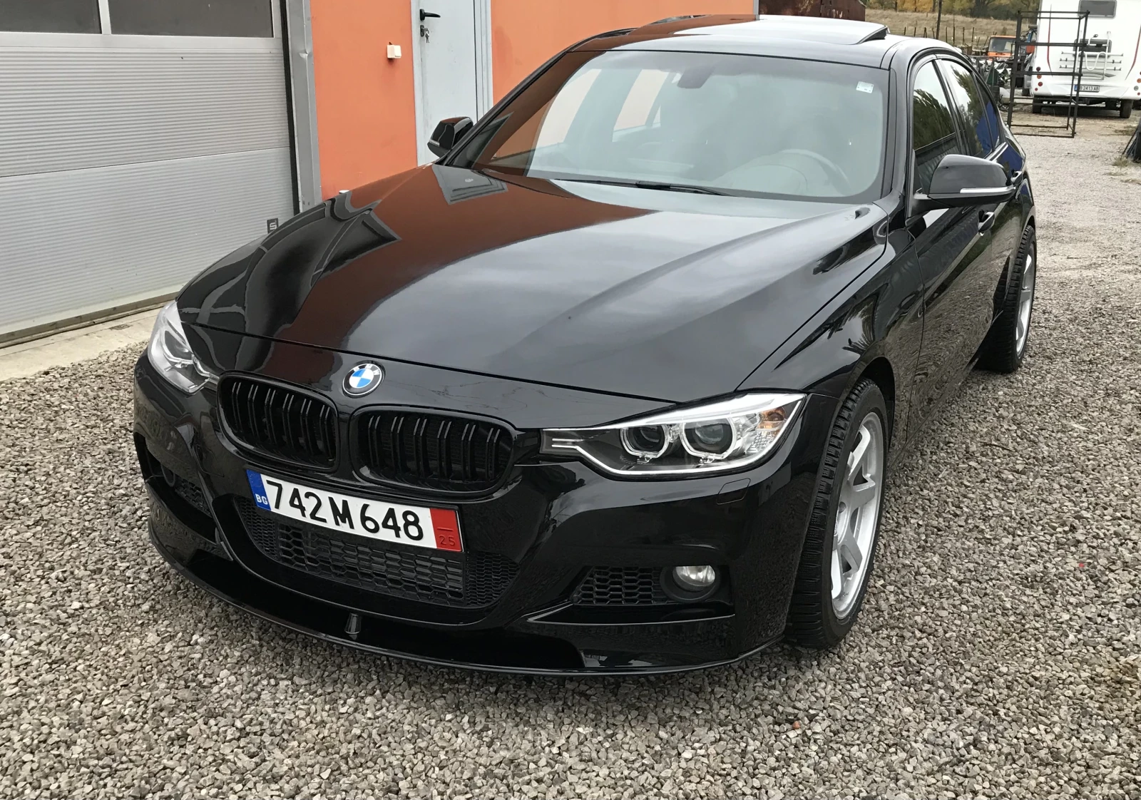 BMW 335 xDrive, РЪЧКА - изображение 5