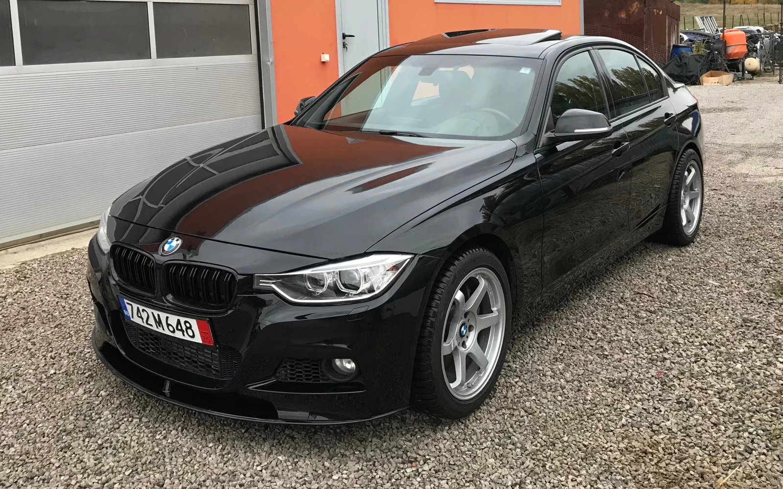 BMW 335 xDrive, РЪЧКА - изображение 4