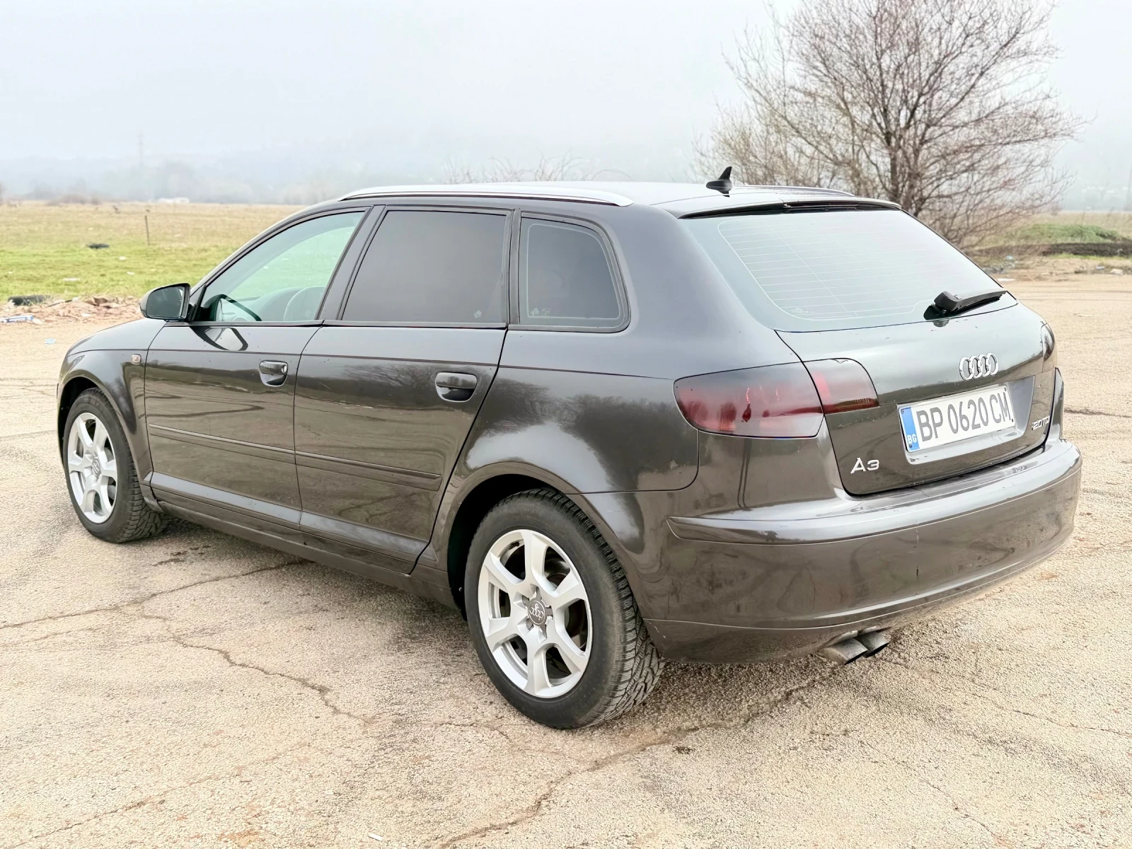 Audi A4 SPORTBACK 2.0TDI, снимка 4 - Автомобили и джипове - 53827495