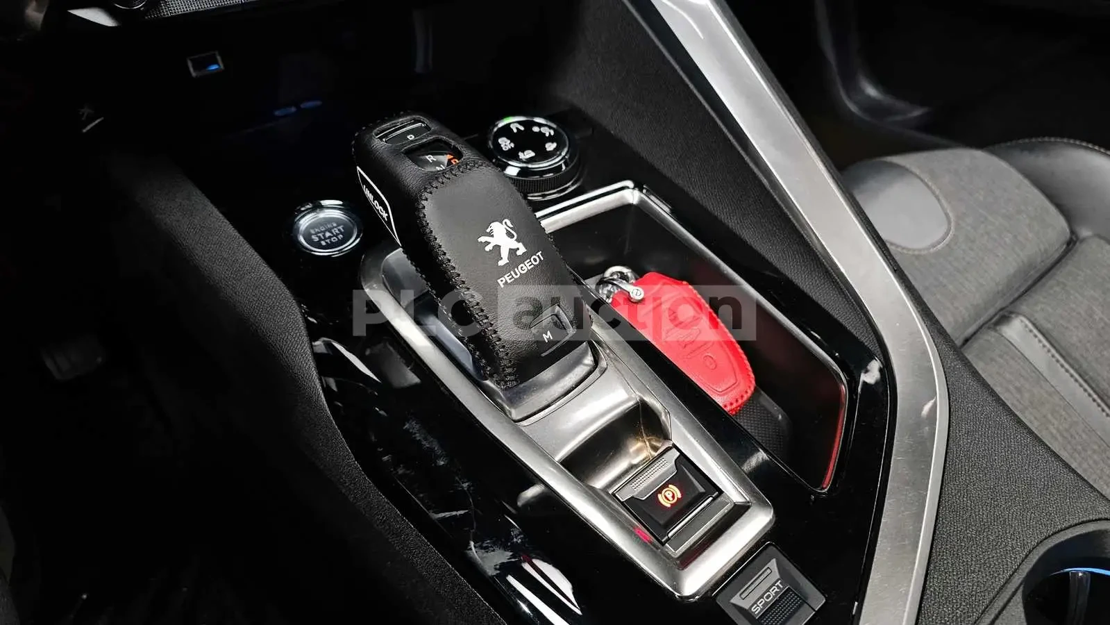 Peugeot 3008 2020* КРАЙНА ЦЕНА, снимка 11 - Автомобили и джипове - 53928150