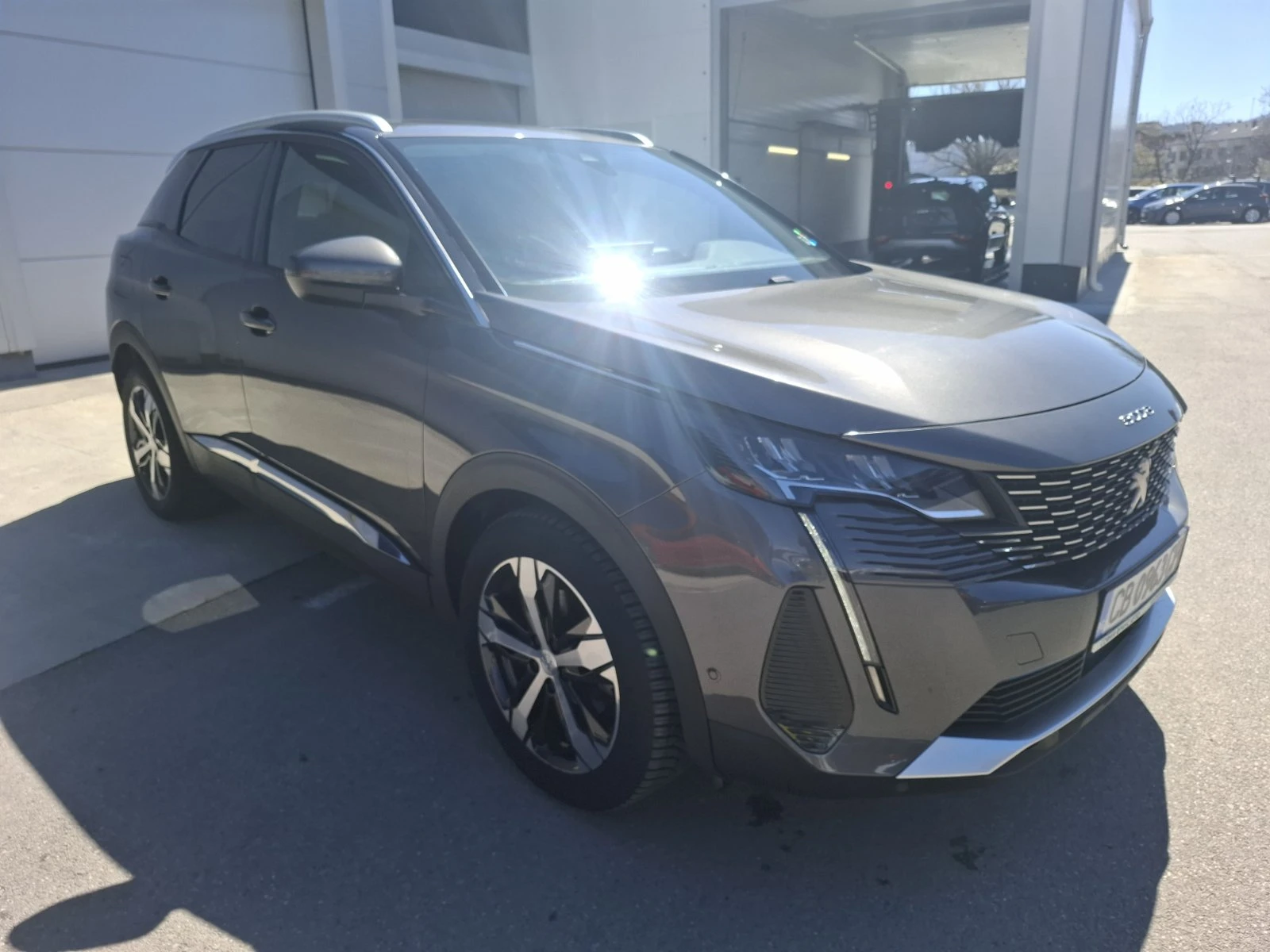 Peugeot 3008 1.5 Гаранция, снимка 3 - Автомобили и джипове - 54189940