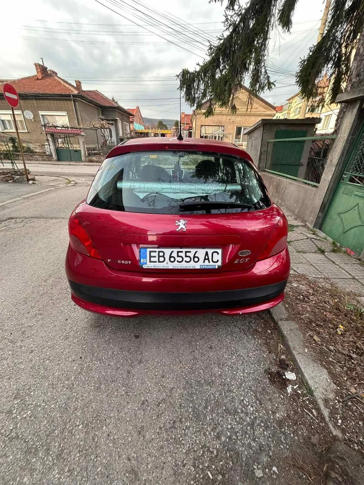 Peugeot 208, снимка 2 - Автомобили и джипове - 54427691