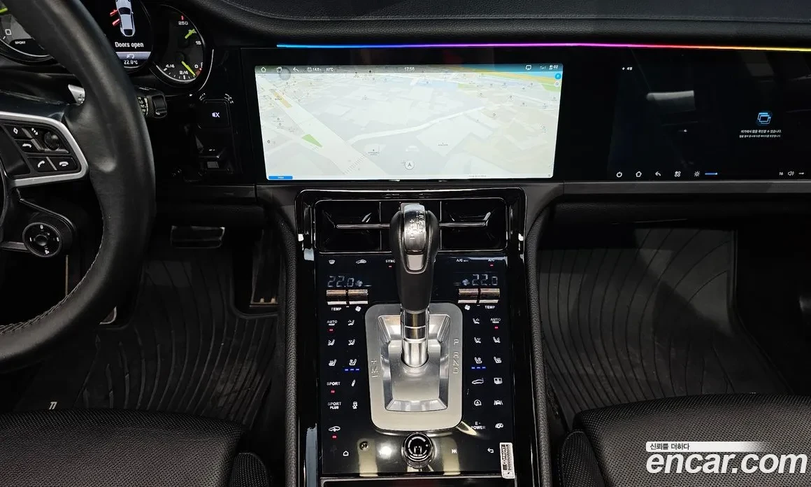 Porsche Panamera S* E-HYBRID* 416КС* ОБДУХ* ЛИЗИНГ, снимка 13 - Автомобили и джипове - 54611423
