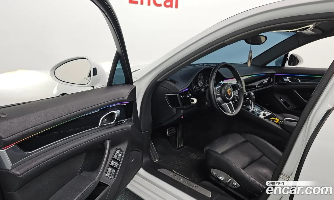 Porsche Panamera S* E-HYBRID* 416КС* ОБДУХ* ЛИЗИНГ, снимка 11 - Автомобили и джипове - 54611423