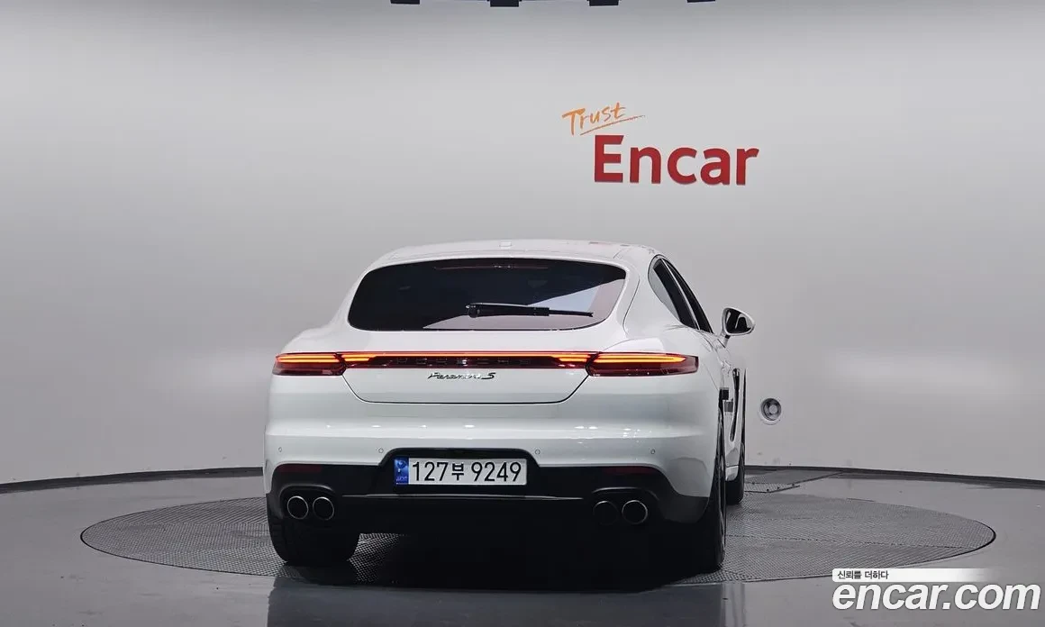 Porsche Panamera S* E-HYBRID* 416КС* ОБДУХ* ЛИЗИНГ, снимка 4 - Автомобили и джипове - 54611423