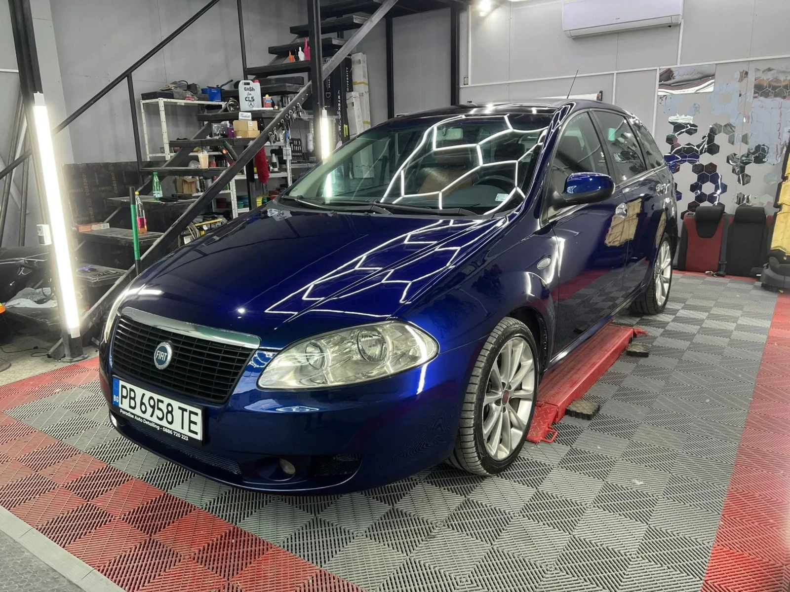 Fiat Croma 1.9 150 автомат