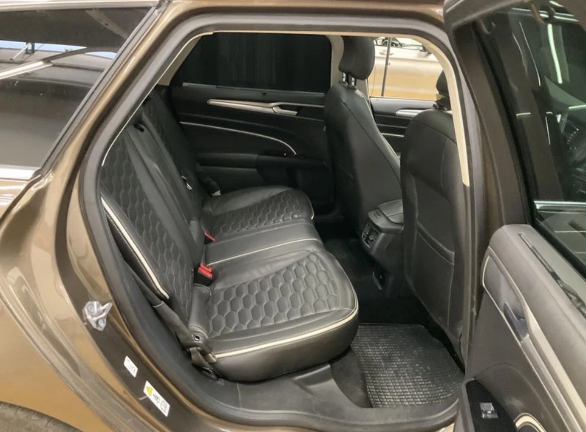 Ford Mondeo Vignale AWD 180hp Automatic Full Extras 139x km, снимка 15 - Автомобили и джипове - 54985376