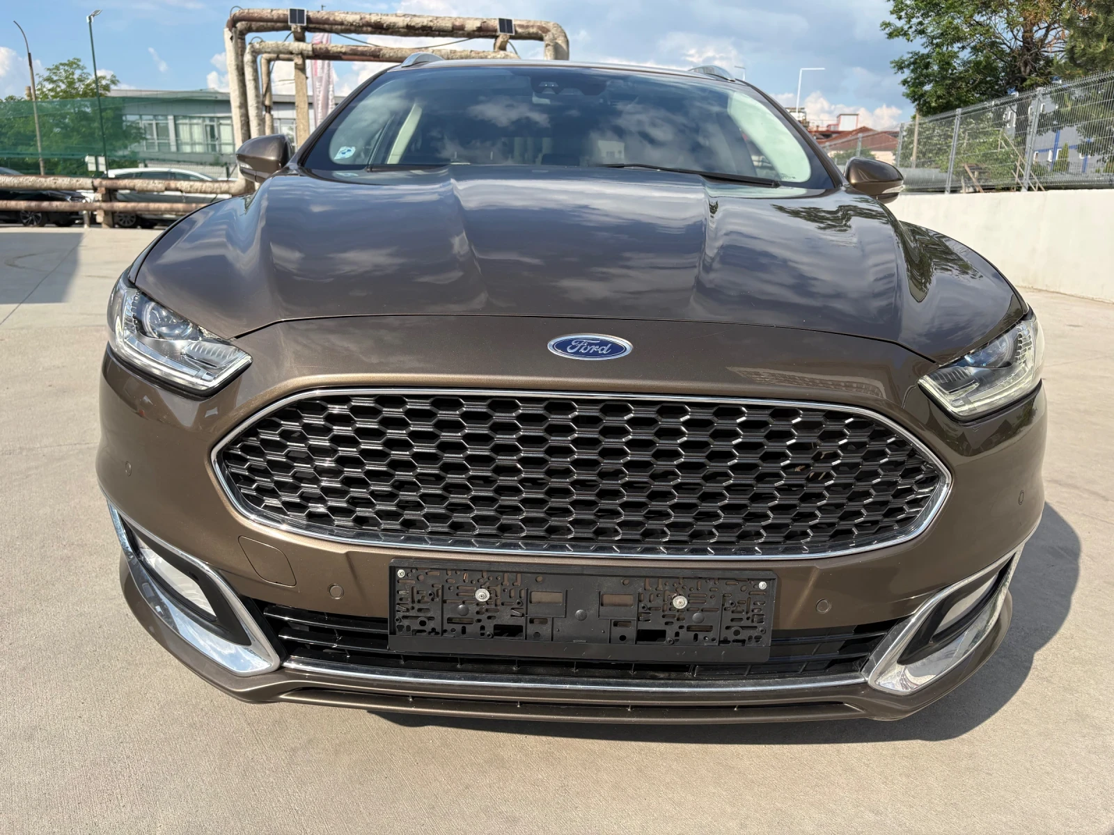 Ford Mondeo Vignale AWD 180hp Automatic Full Extras 139x km, снимка 12 - Автомобили и джипове - 54985376