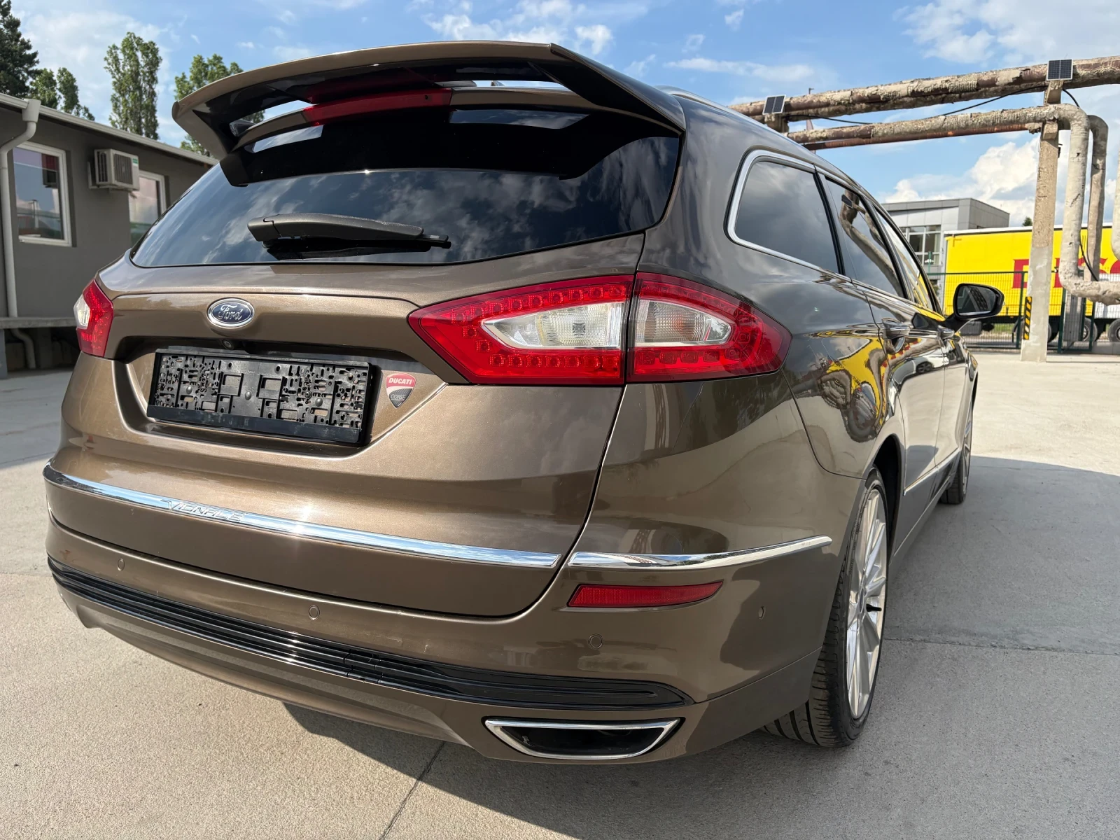 Ford Mondeo Vignale AWD 180hp Automatic Full Extras 139x km, снимка 7 - Автомобили и джипове - 54985376