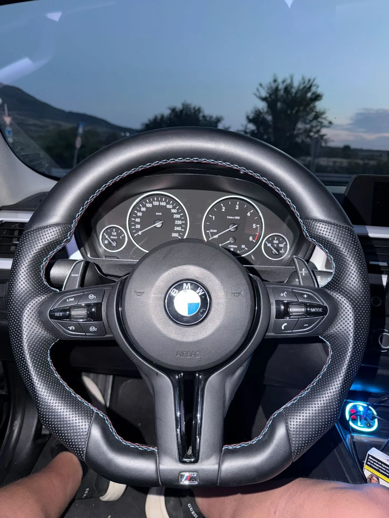 BMW 320, снимка 11 - Автомобили и джипове - 55212493