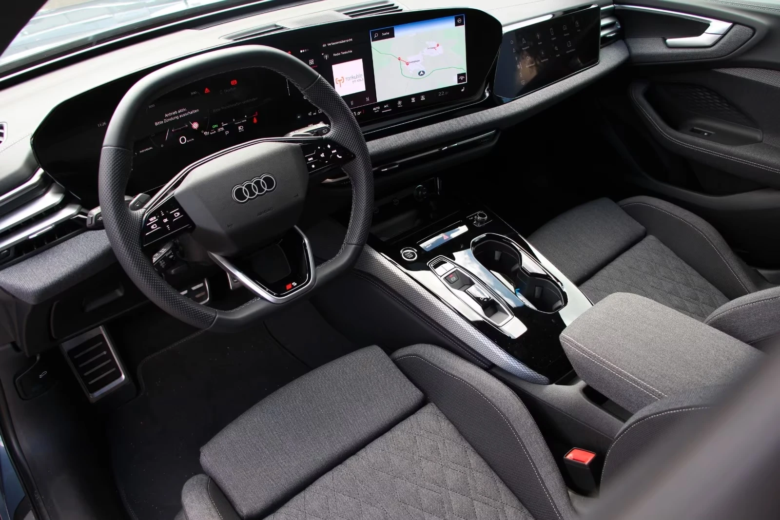 Audi A5 40 TDI AVANT S-LINE PLUS MMI-DISPLAY MATRIX , снимка 6 - Автомобили и джипове - 55354475