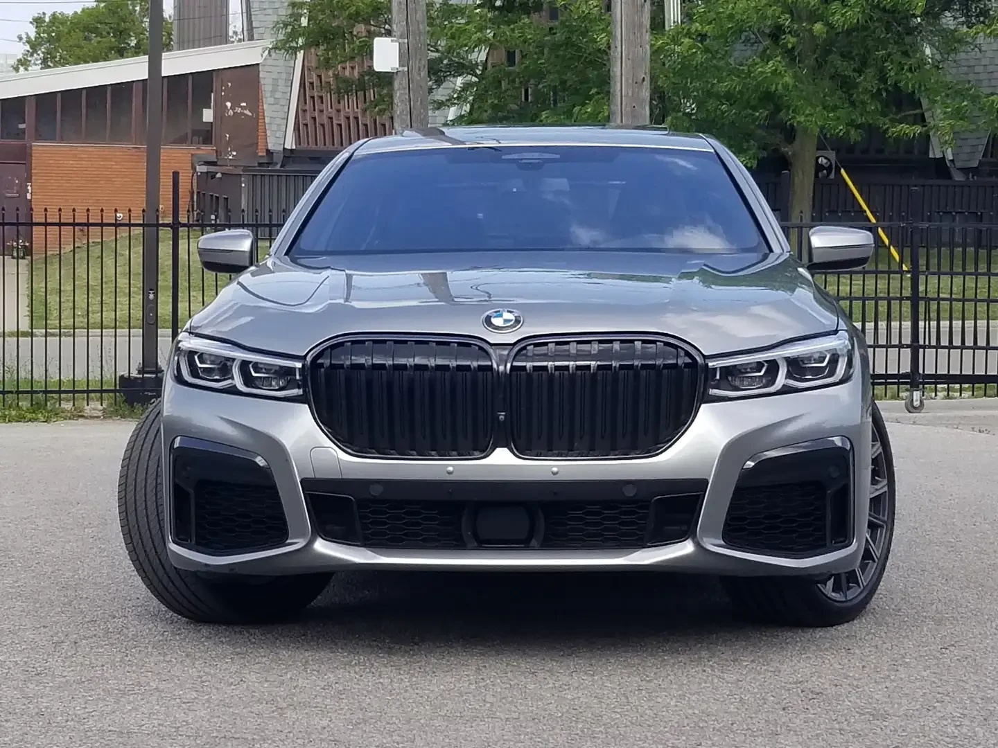 BMW 750 NO ACCIDENT M-SPORT CARBON CORE HUD MASSAGE H/K SO | Mobile.bg � ����������� 2