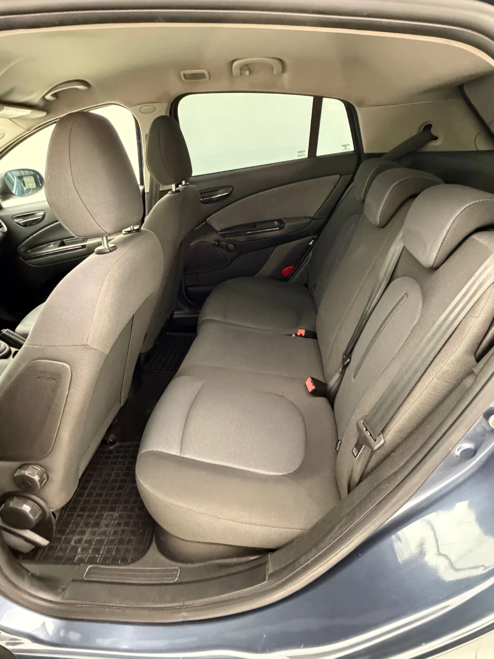 Fiat Bravo 1.4 TJet Abarth, снимка 11 - Автомобили и джипове - 55743207