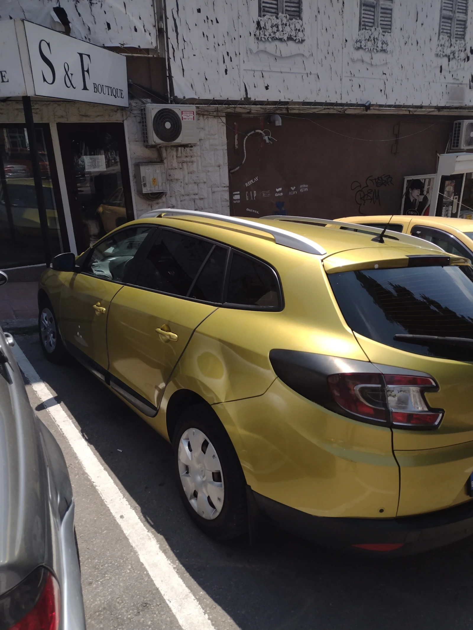 Renault Megane, снимка 8 - Автомобили и джипове - 55885069