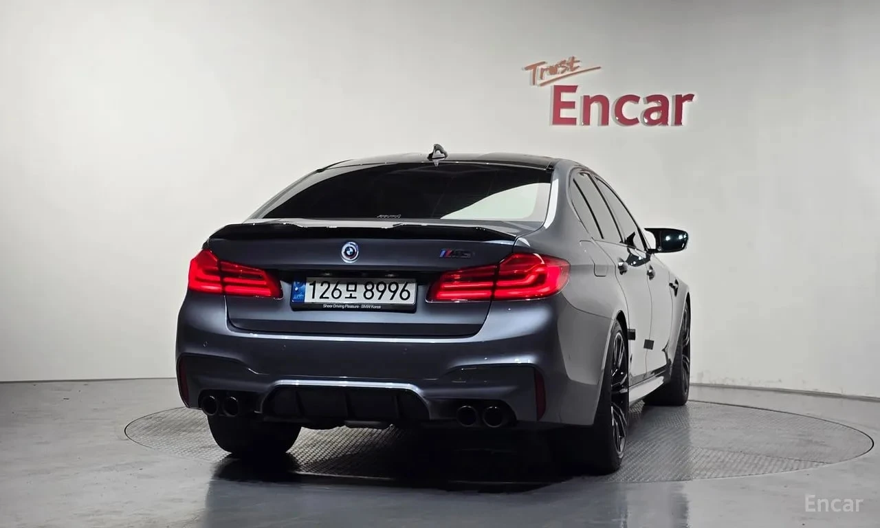 BMW M5 Bowers & Wilkins / Лазери / 360 / Обдухване, снимка 4 - Автомобили и джипове - 55949638