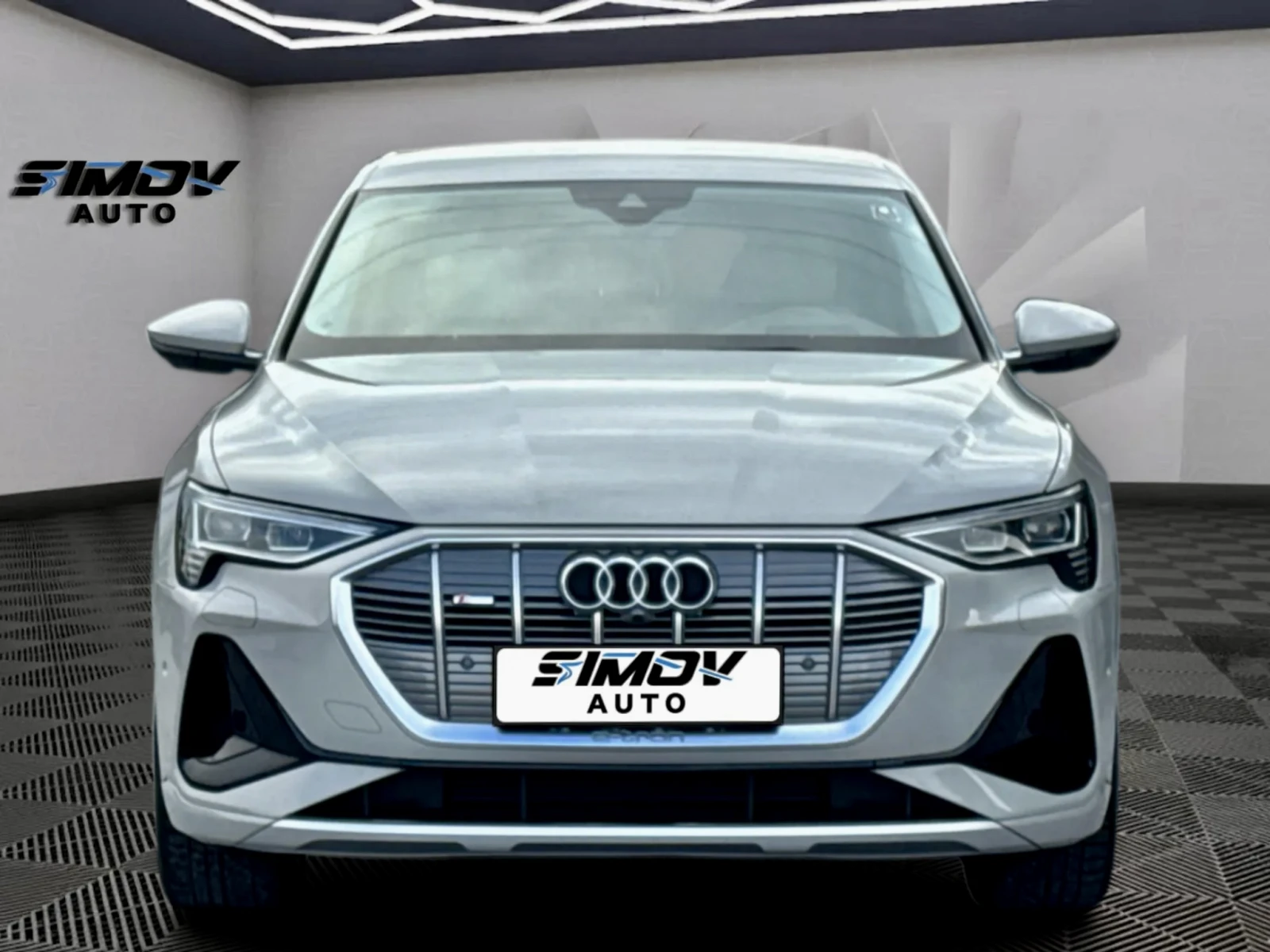 Audi E-Tron 55 S-LINE HEAD-UP КАМЕРИ APPLE CAR PLAY ANDROID, снимка 5 - Автомобили и джипове - 56506687
