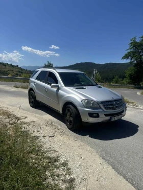  Mercedes-Benz ML 320
