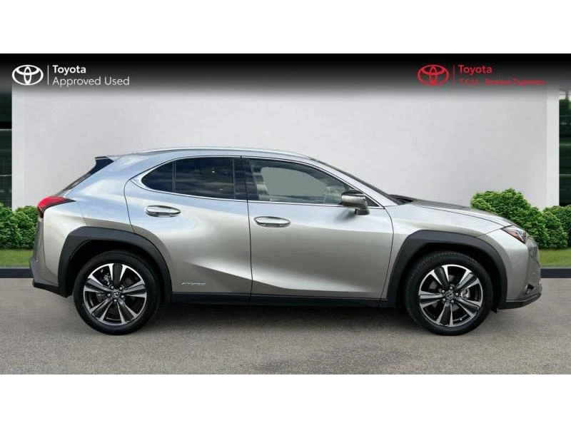 Lexus UX 250h 2.0H Executive - изображение 4