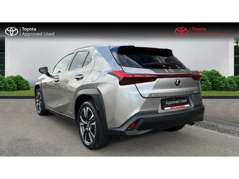 Lexus UX 250h 2.0H Executive - изображение 7