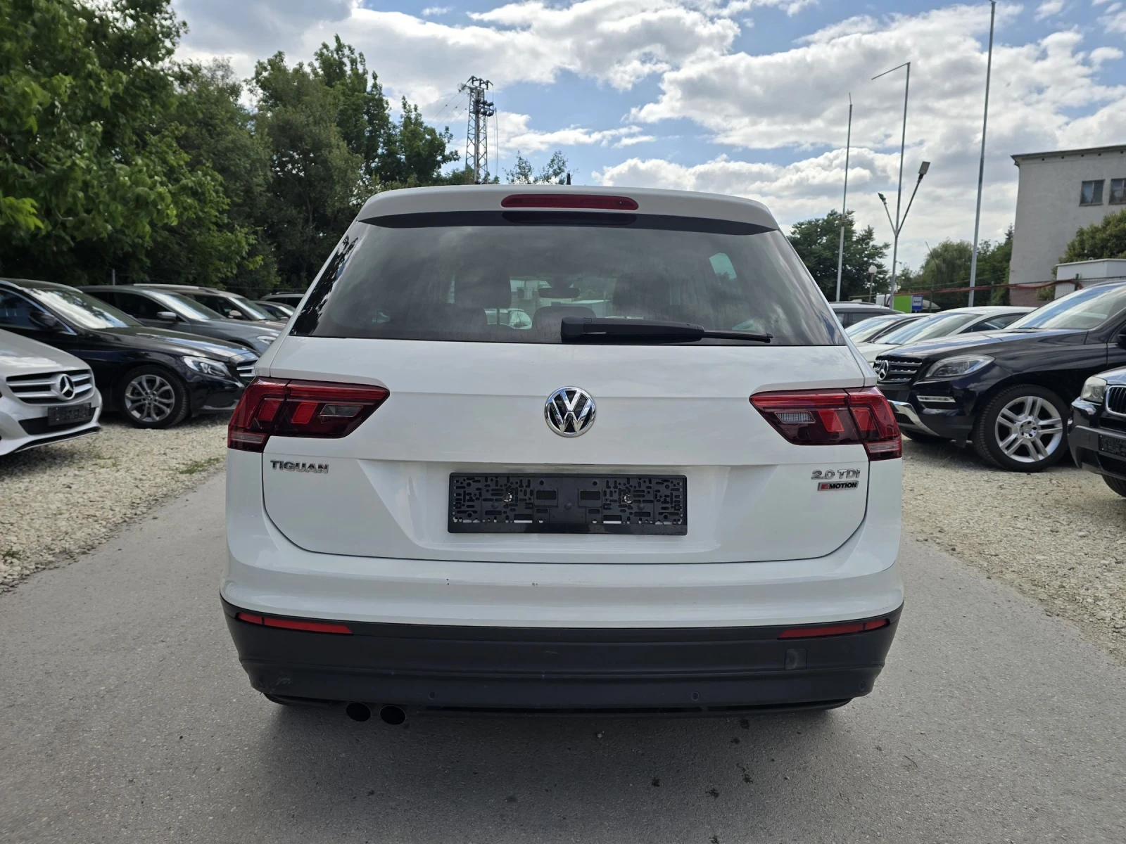 VW Tiguan 2.0TDI 150к.с Business 4motion - изображение 6