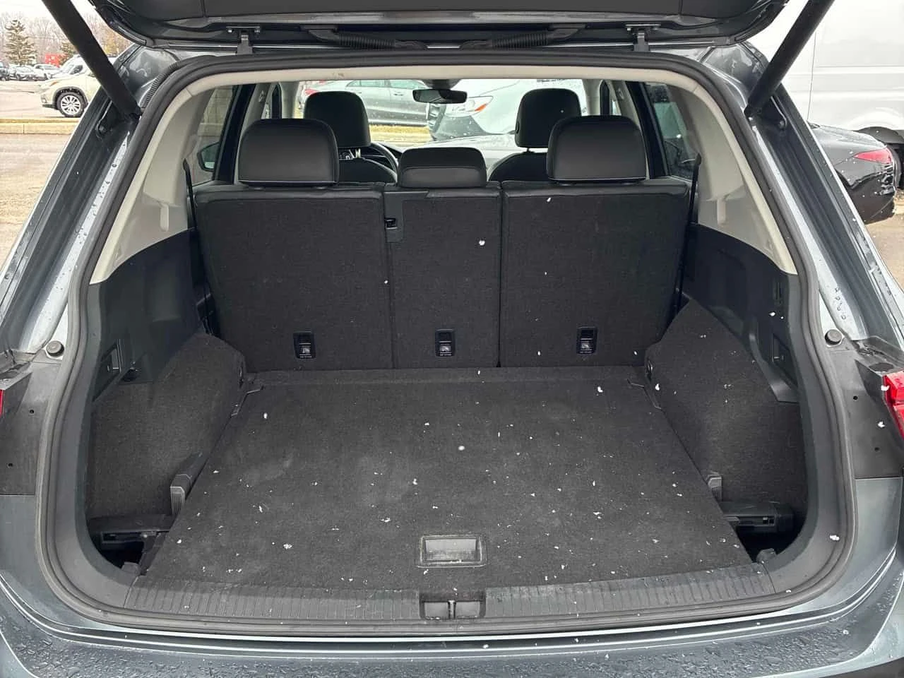 VW Tiguan * Highline * CARFAX * ОТ ПРЕДСТАВИТЕЛСТВО * , снимка 12 - Автомобили и джипове - 54144987