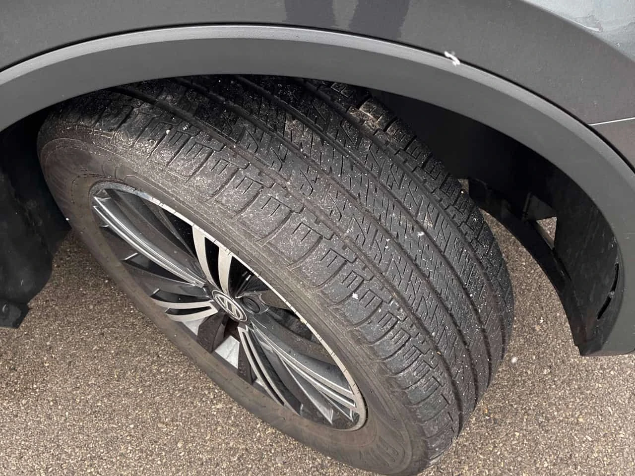 VW Tiguan * Highline * CARFAX * ОТ ПРЕДСТАВИТЕЛСТВО * , снимка 6 - Автомобили и джипове - 54144987