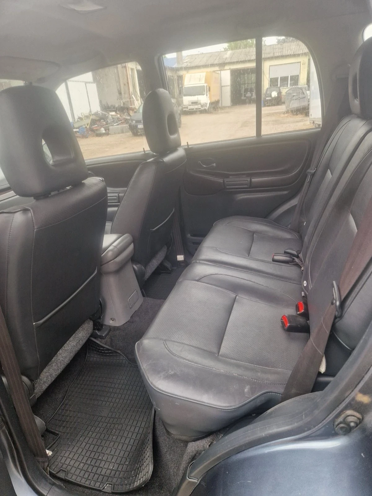 Suzuki Grand vitara 2000 HDI, снимка 8 - Автомобили и джипове - 54511119