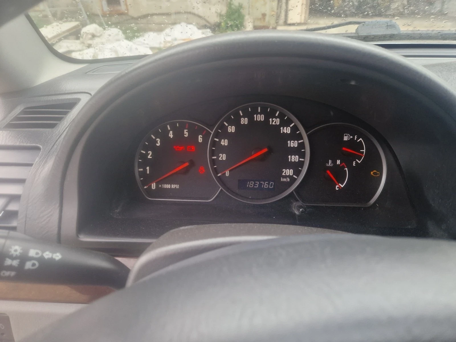 Suzuki Grand vitara 2000 HDI, снимка 9 - Автомобили и джипове - 54511119