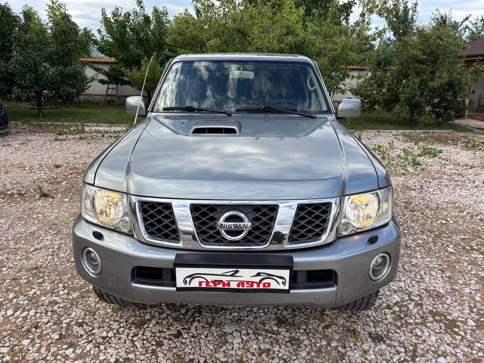 Nissan Patrol 3.0 TDI, снимка 2 - Автомобили и джипове - 55215727