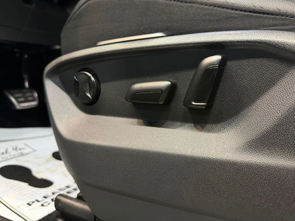 VW Tiguan SEL Premium R-Line 4Motion, снимка 15 - Автомобили и джипове - 55440985