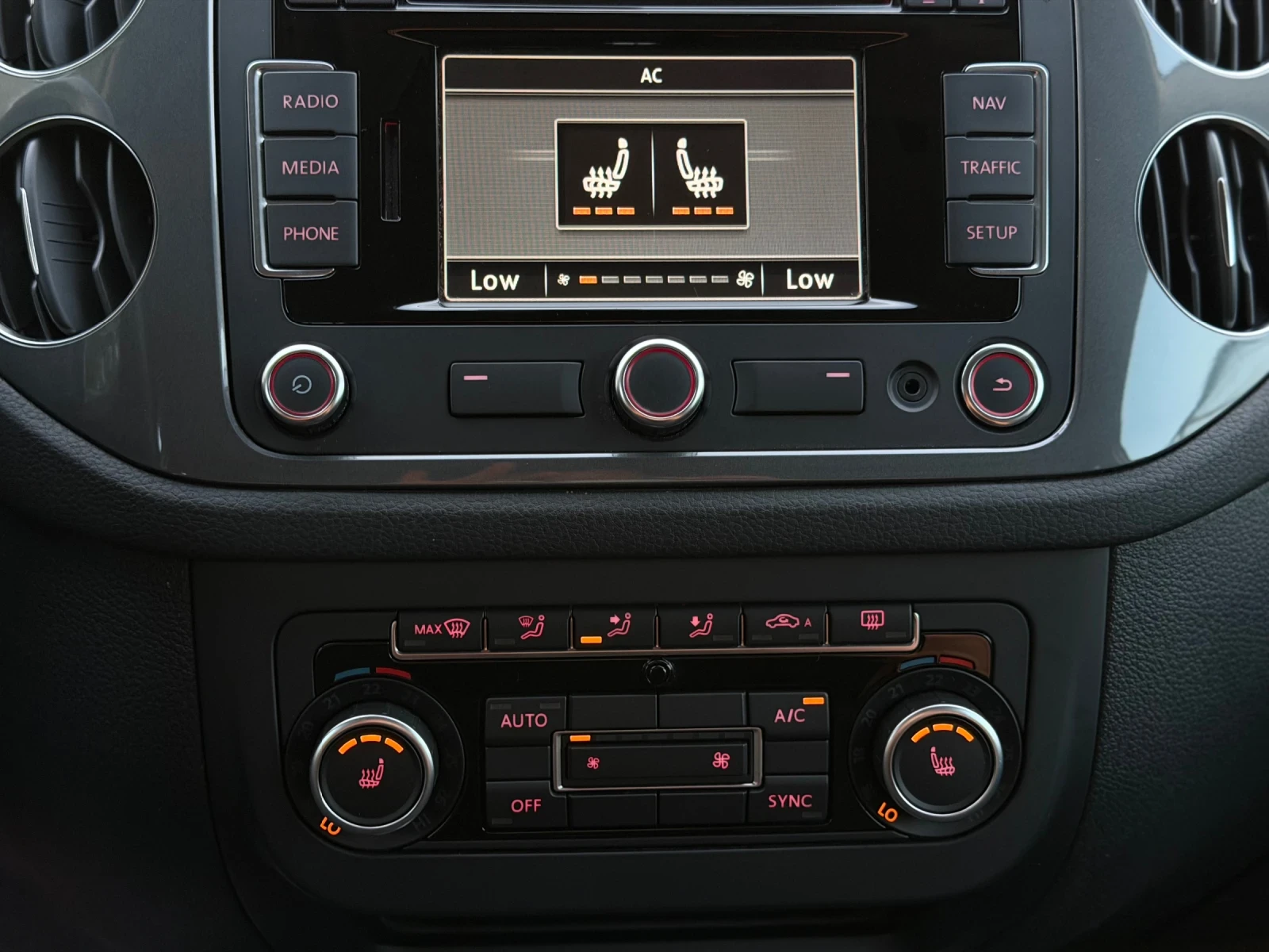 VW Tiguan 2.0TDI DSG 4MOTION KAMERA | Mobile.bg � ����������� 10