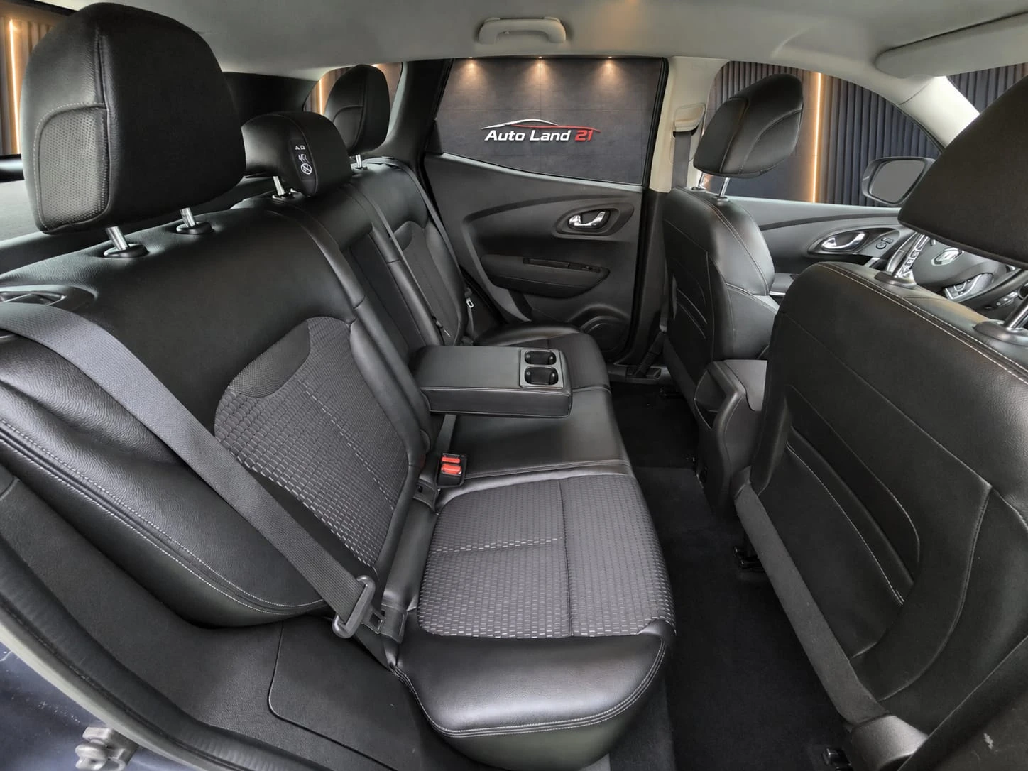 Renault Kadjar 1.6BlueDCI* 131кс* GRAPHITE* 131000км, снимка 11 - Автомобили и джипове - 56010871