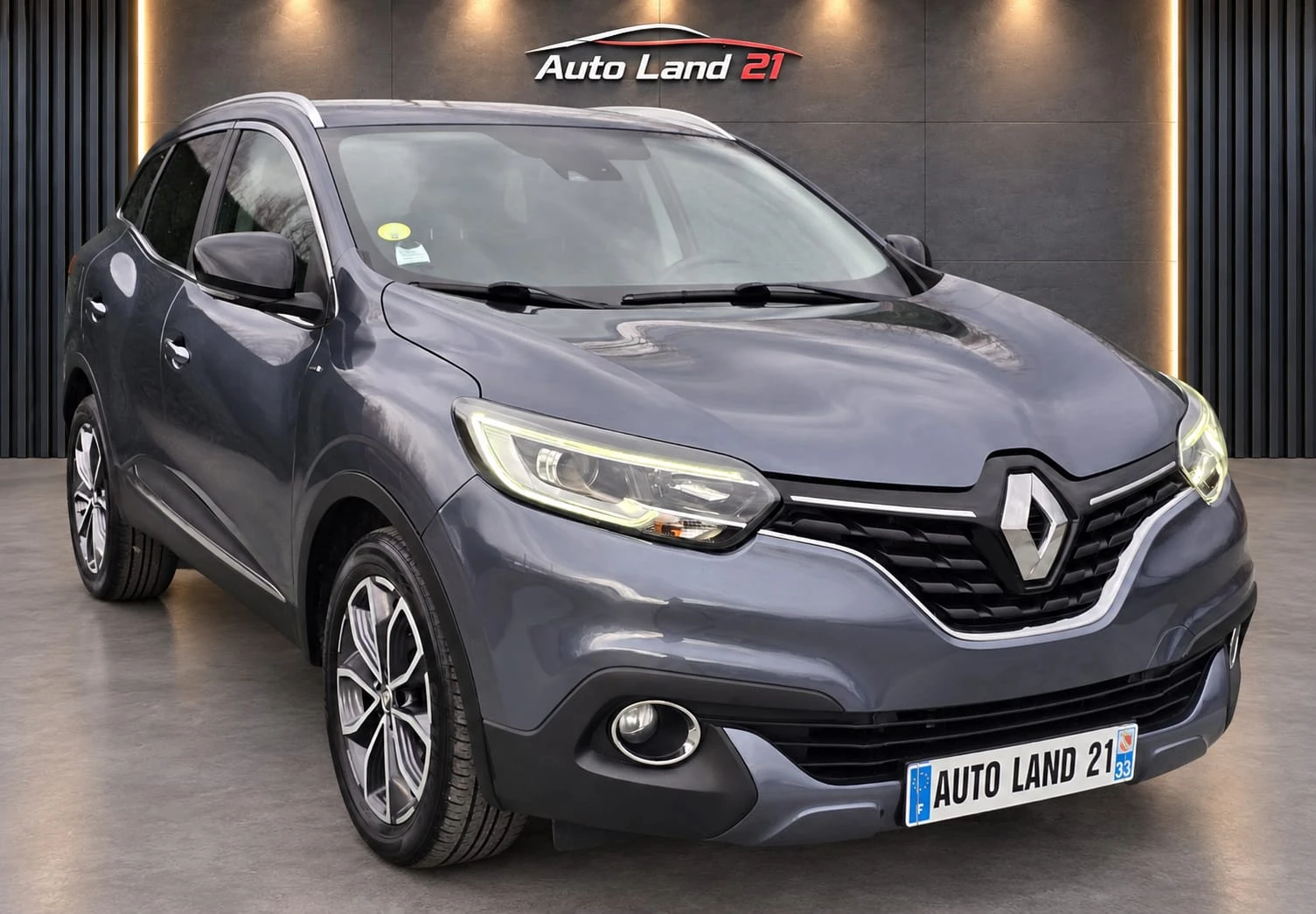 Renault Kadjar 1.6BlueDCI* 131кс* GRAPHITE* 131000км, снимка 3 - Автомобили и джипове - 56010871