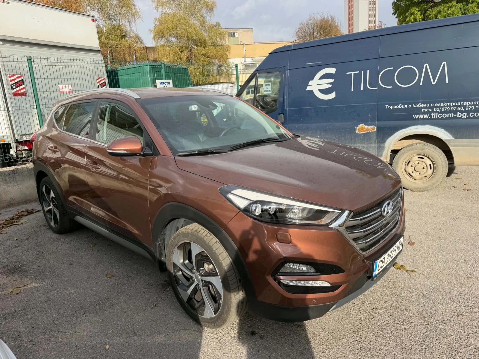 Hyundai Tucson, снимка 8 - Автомобили и джипове - 56724474
