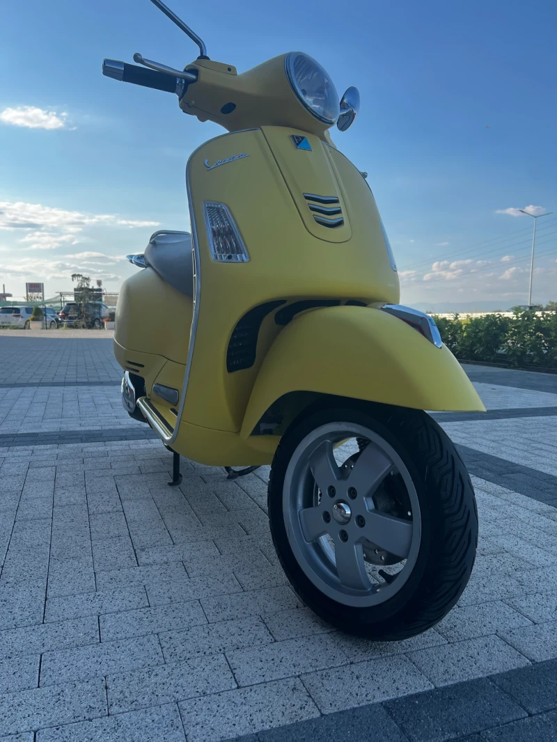 Vespa 300, снимка 9 - Мотоциклети и мототехника - 49683183