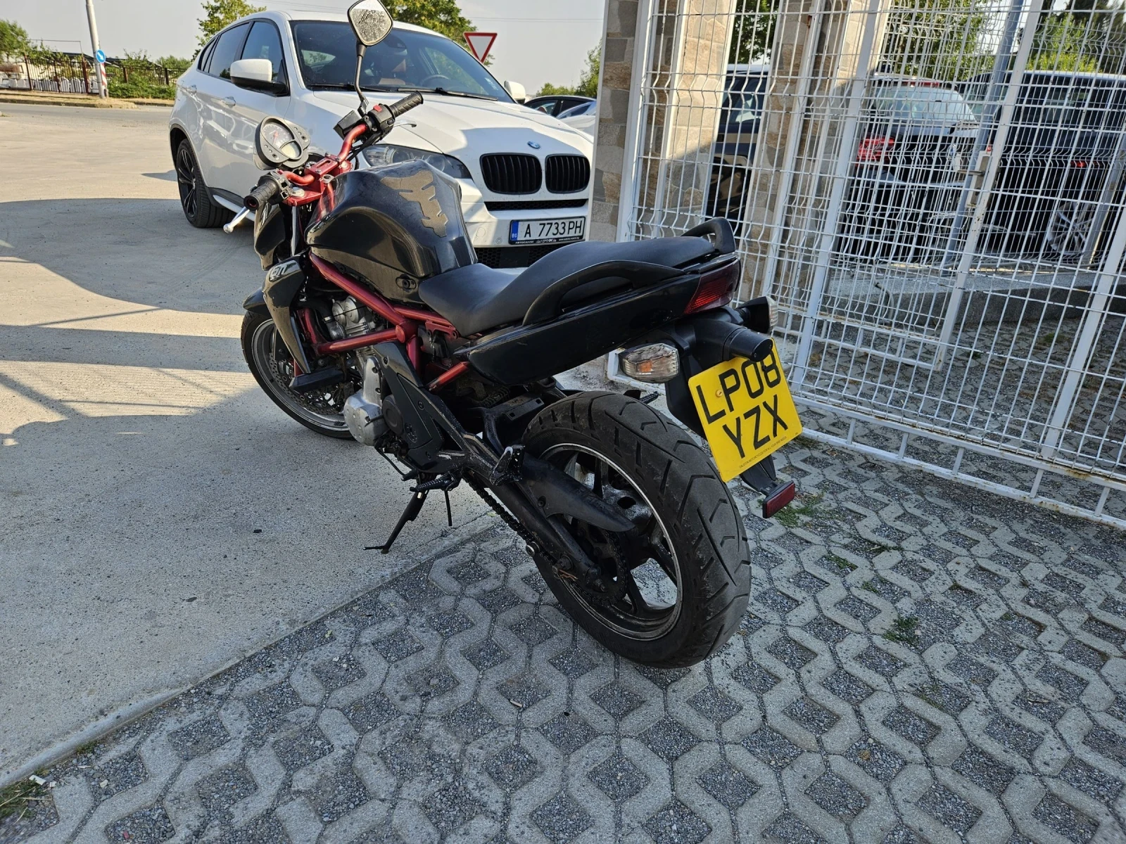 Kawasaki ER 650 B7F - изображение 4